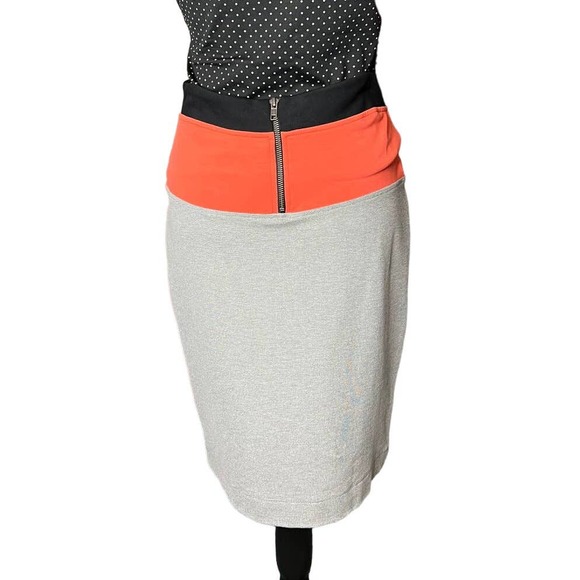 French Connection Skirt Size 8 in Gray with Orange Zippered Detail Knee Length - Picture 3 of 5